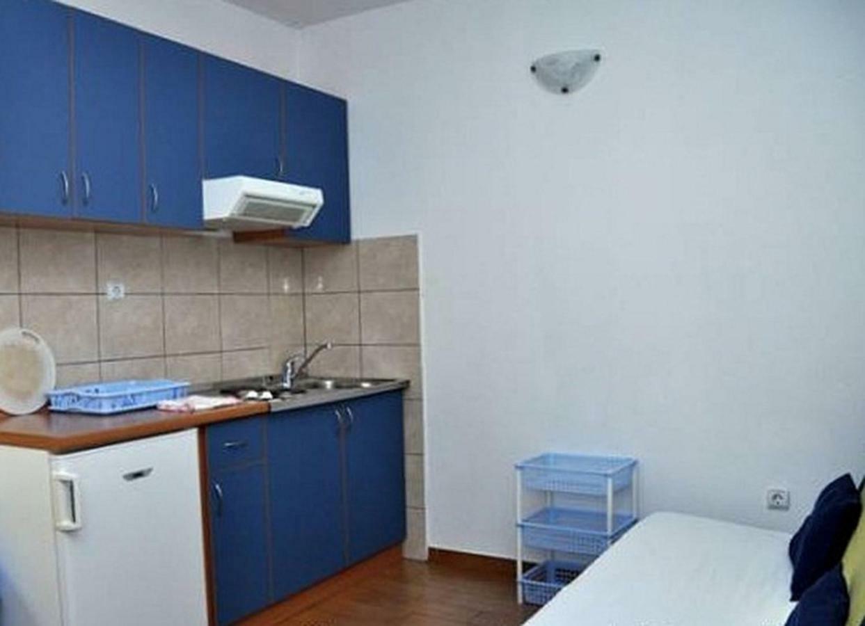 Apartments Marinovac Zivogosce Exterior photo